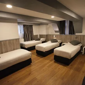 Hotell Travel **