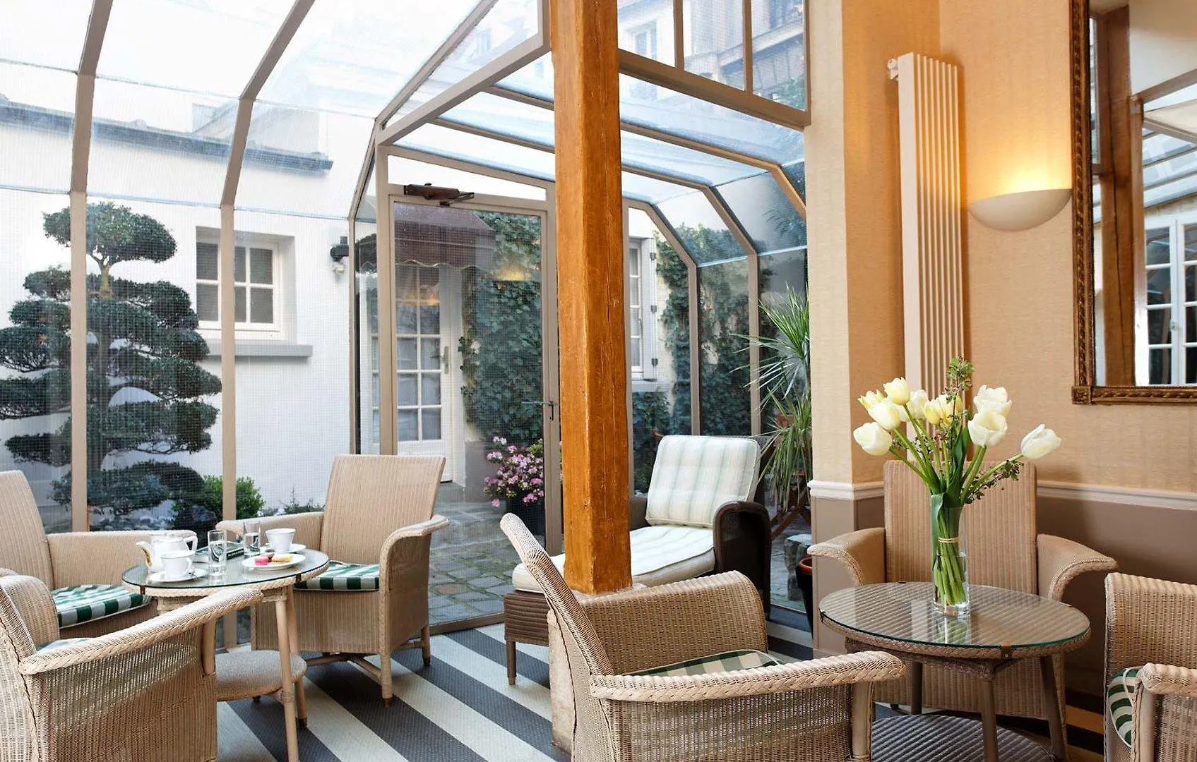 Hotel Hôtel Passy Eiffel Paris